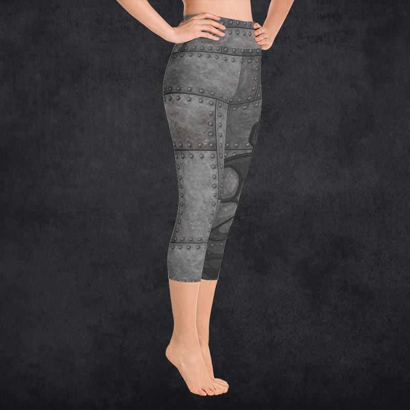 MooreMuscle Iron High-Waist Capri