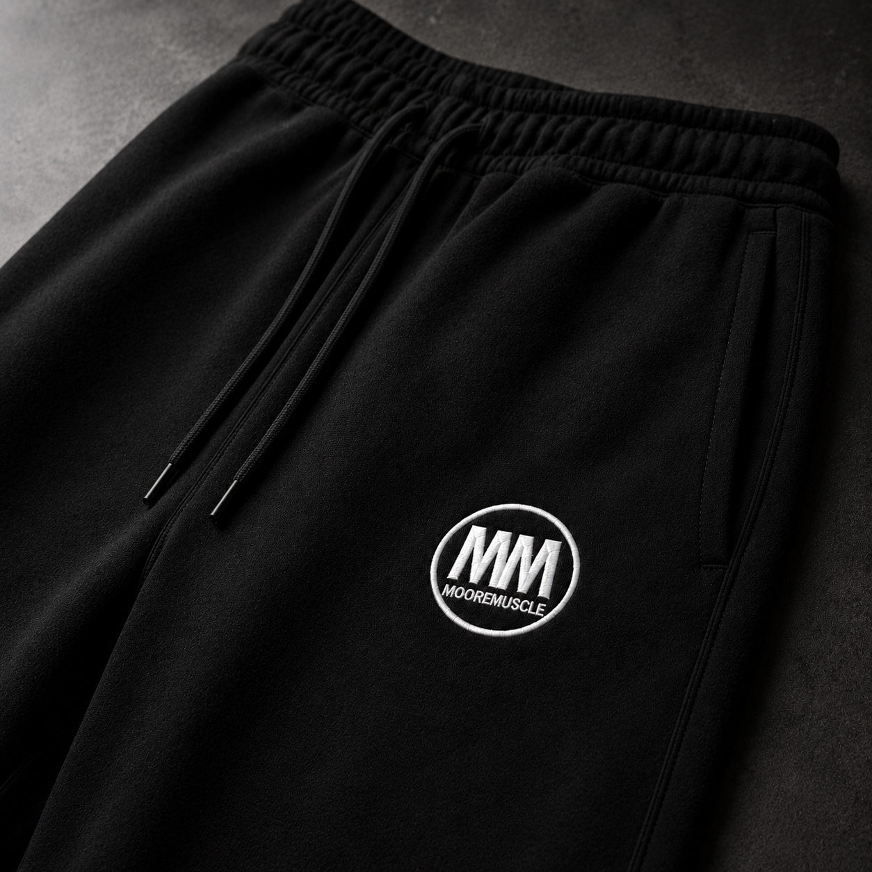 Heavyweight sweatpants detail with MM embroidered logo